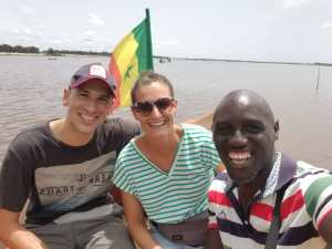 Viajeros felices en Senegal